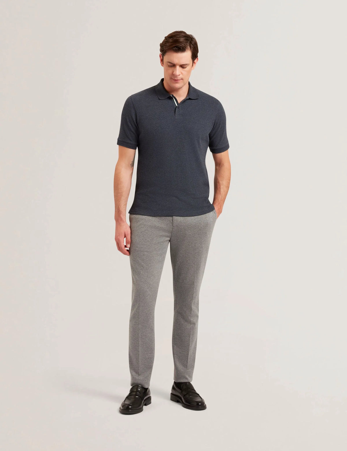 LIGHT GREY