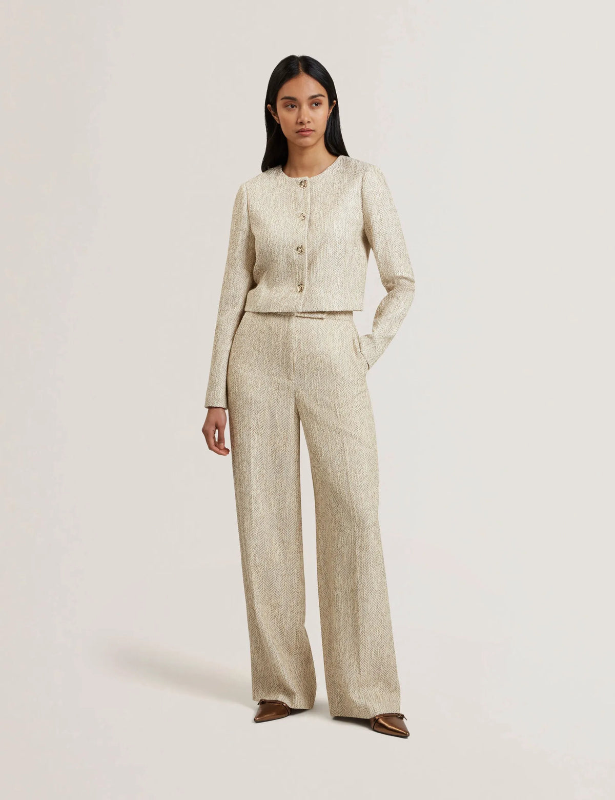 IVORY