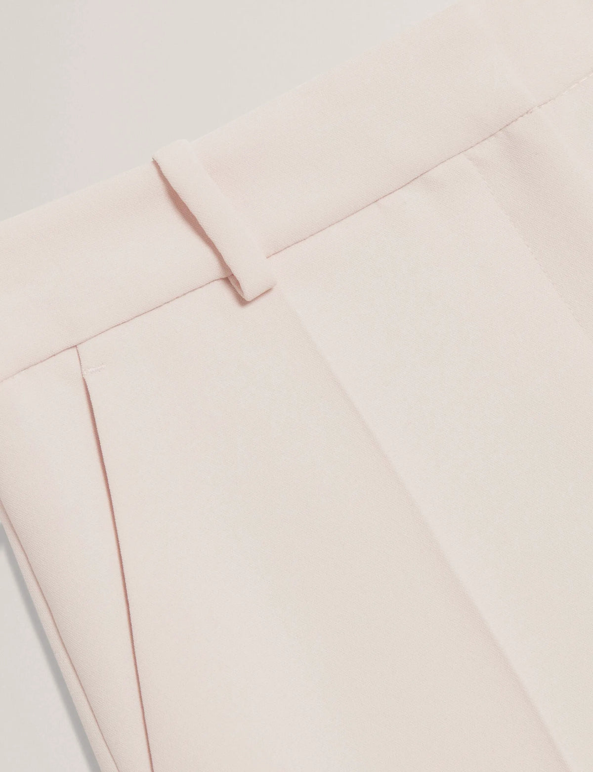 PALE PINK