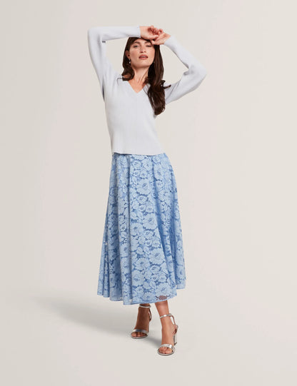 LIGHT BLUE