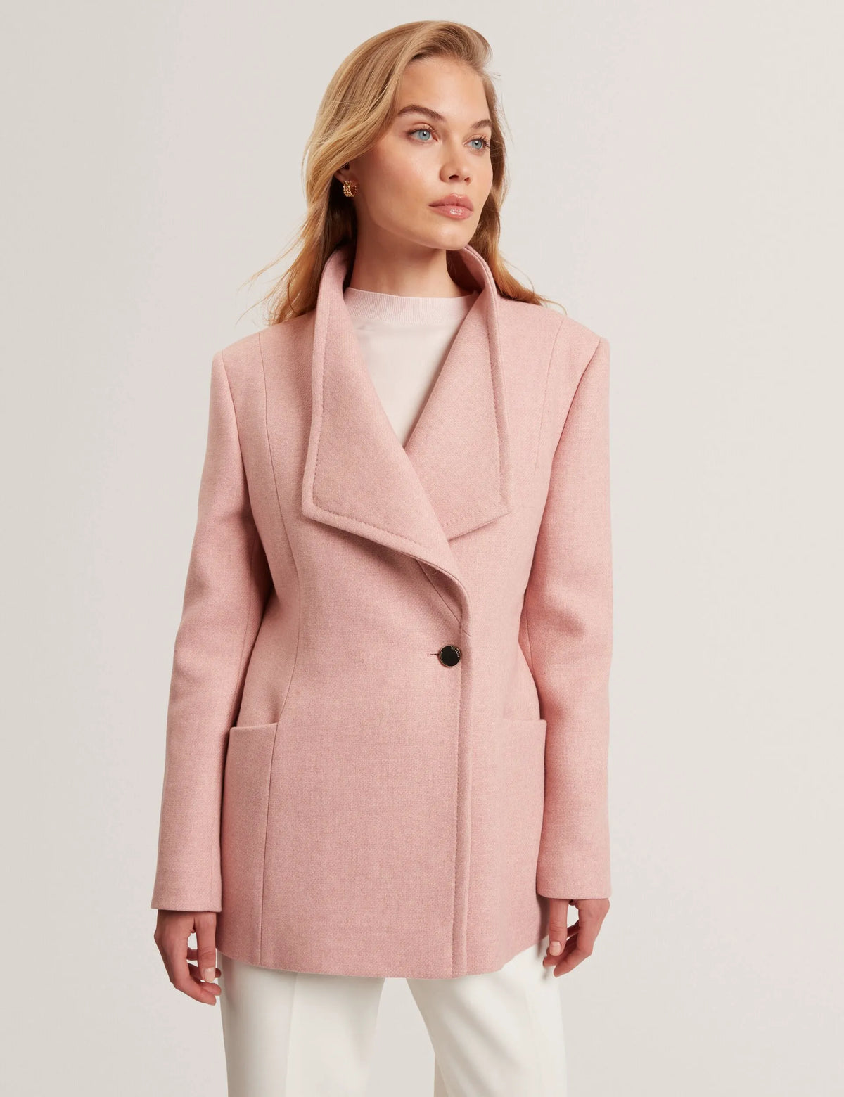 PALE PINK