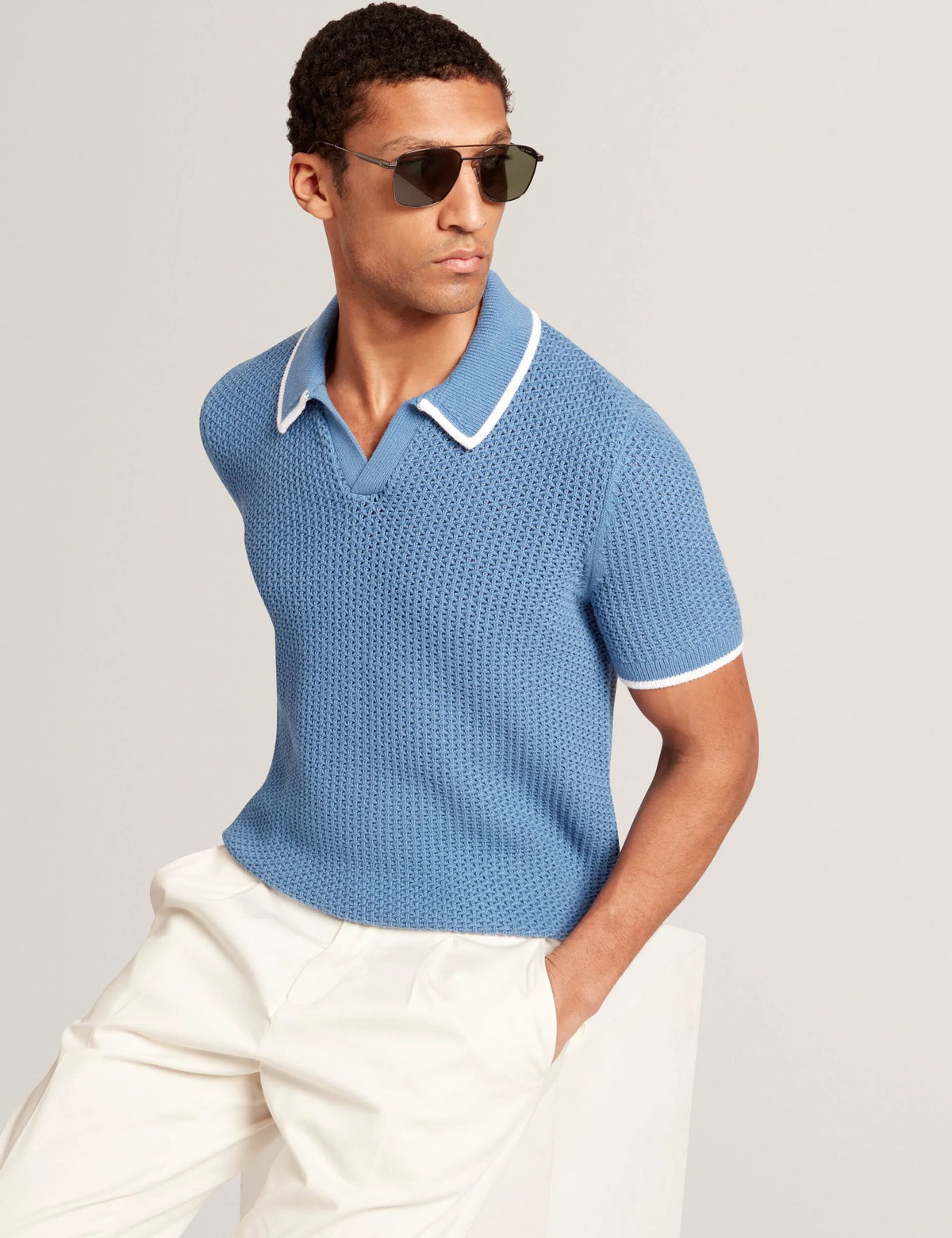 LIGHT BLUE