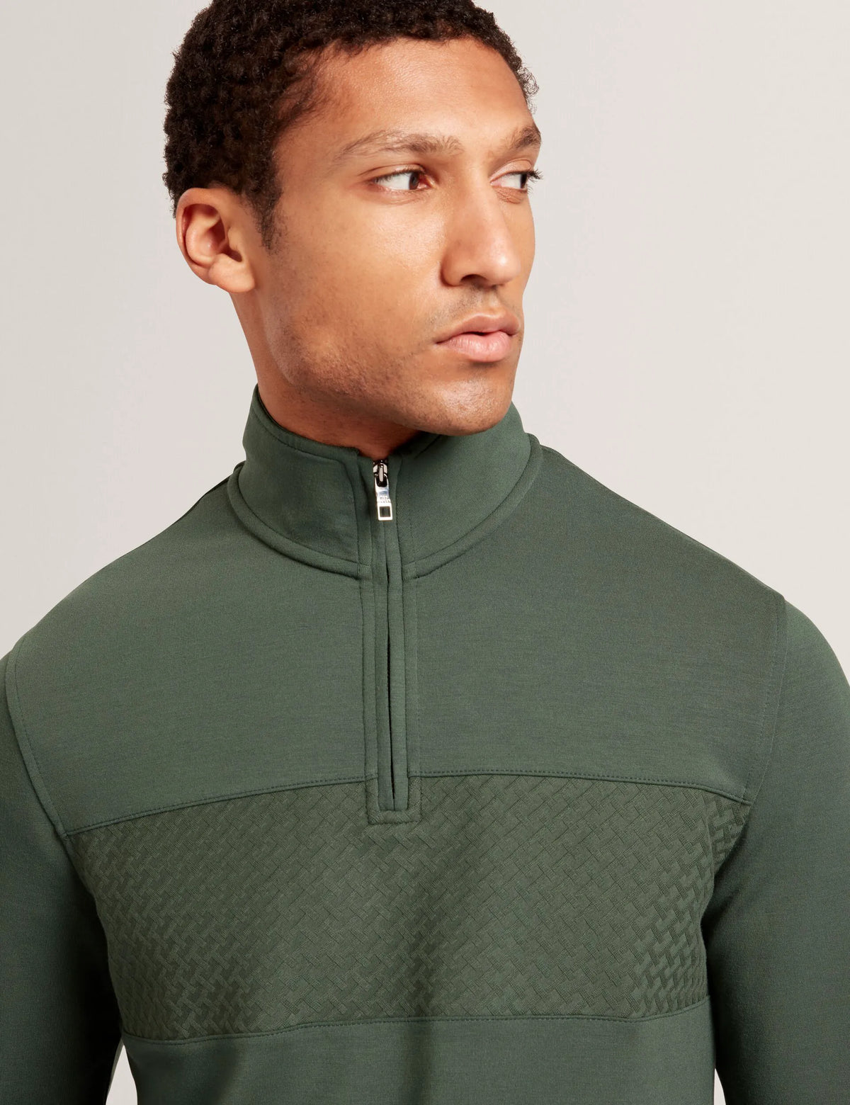 DARK GREEN