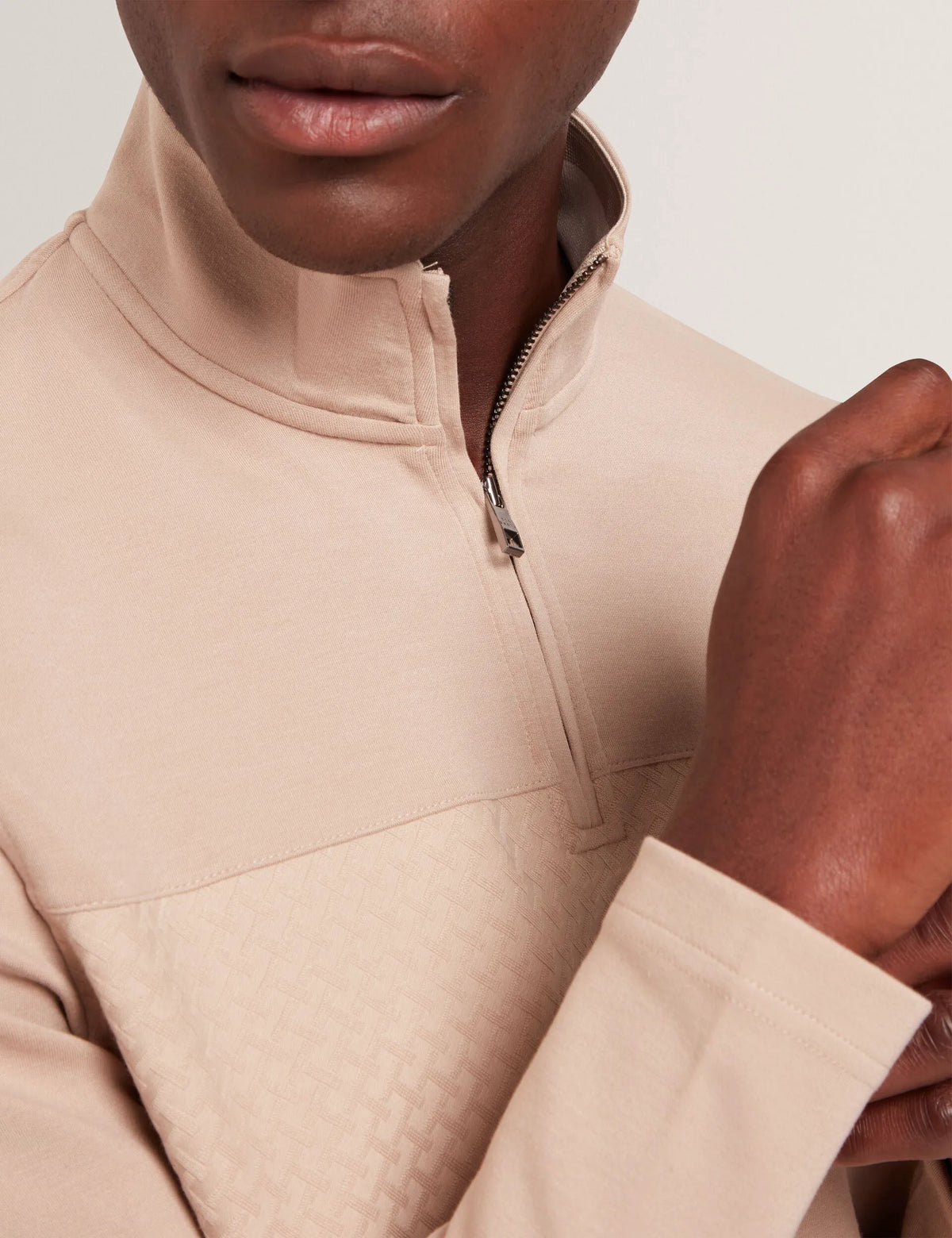 TAUPE