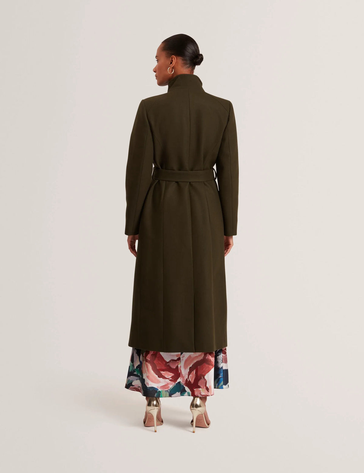 DARK GREEN