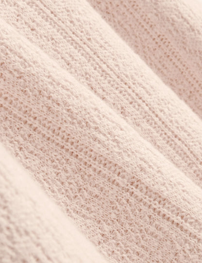 PALE PINK
