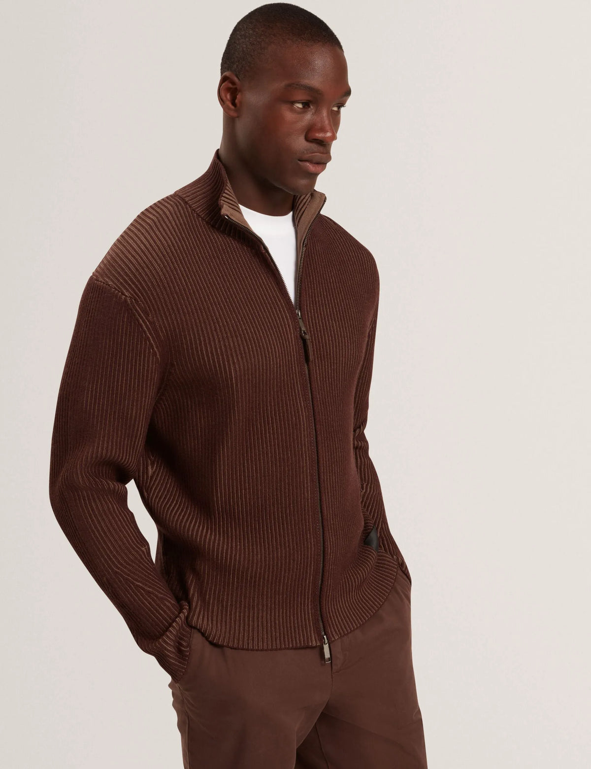 DARK BROWN