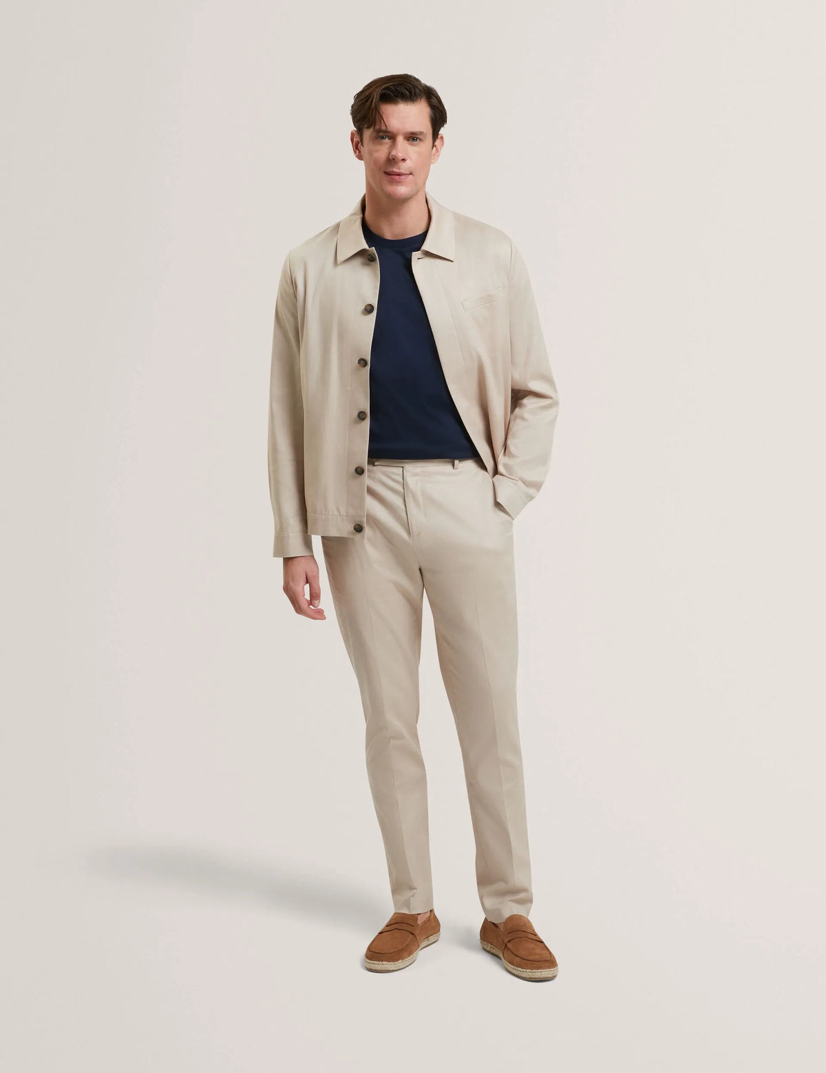 TAUPE