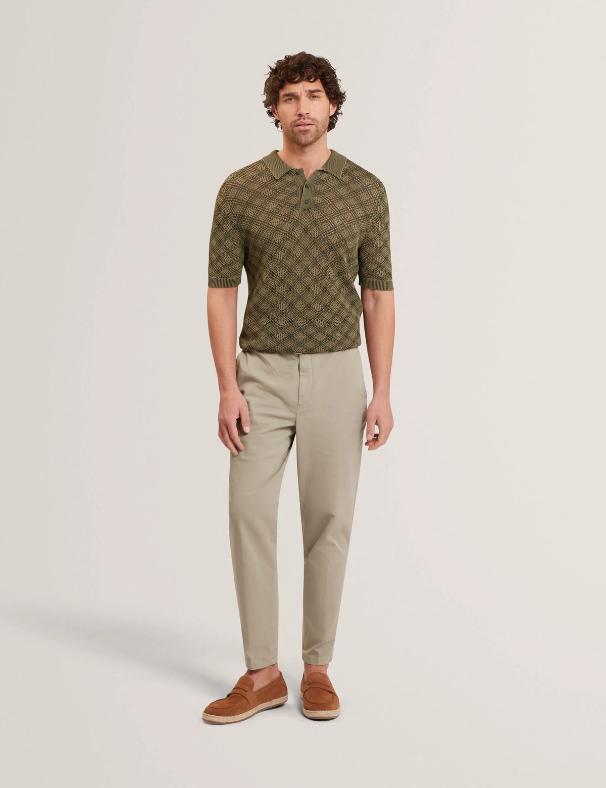 KHAKI