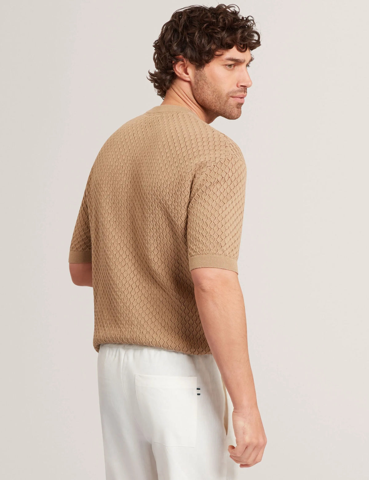 LIGHT BROWN