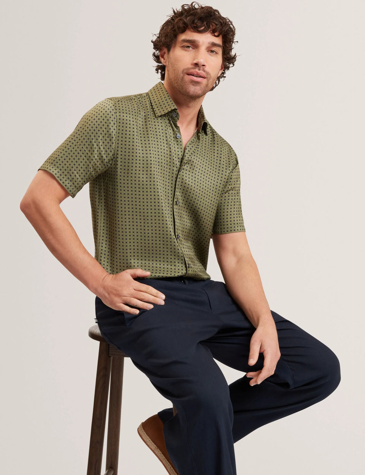KHAKI
