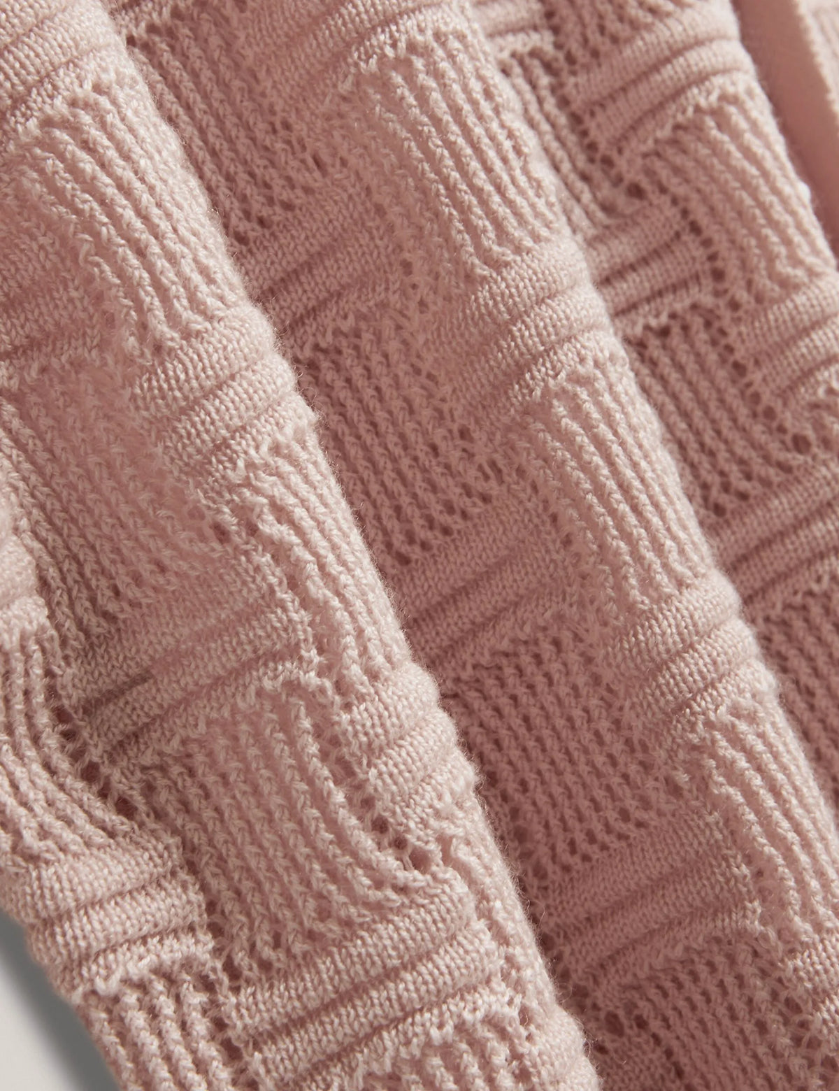 DUSKY PINK