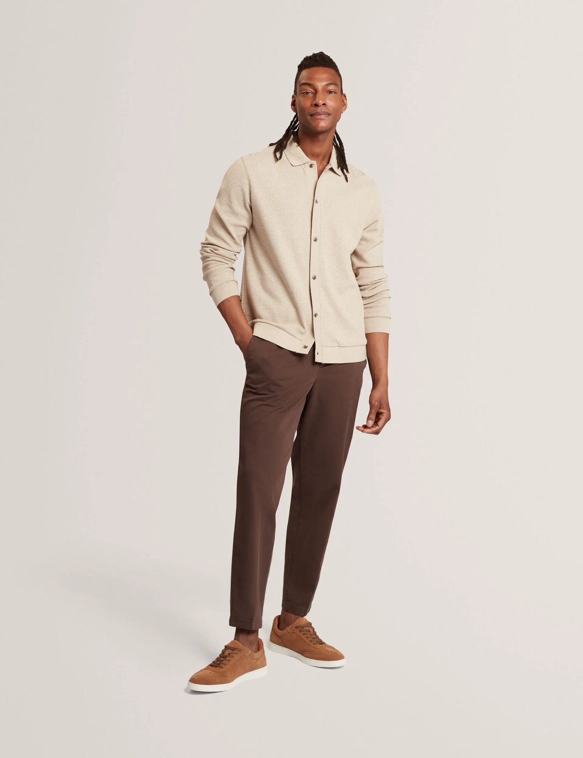 TAUPE