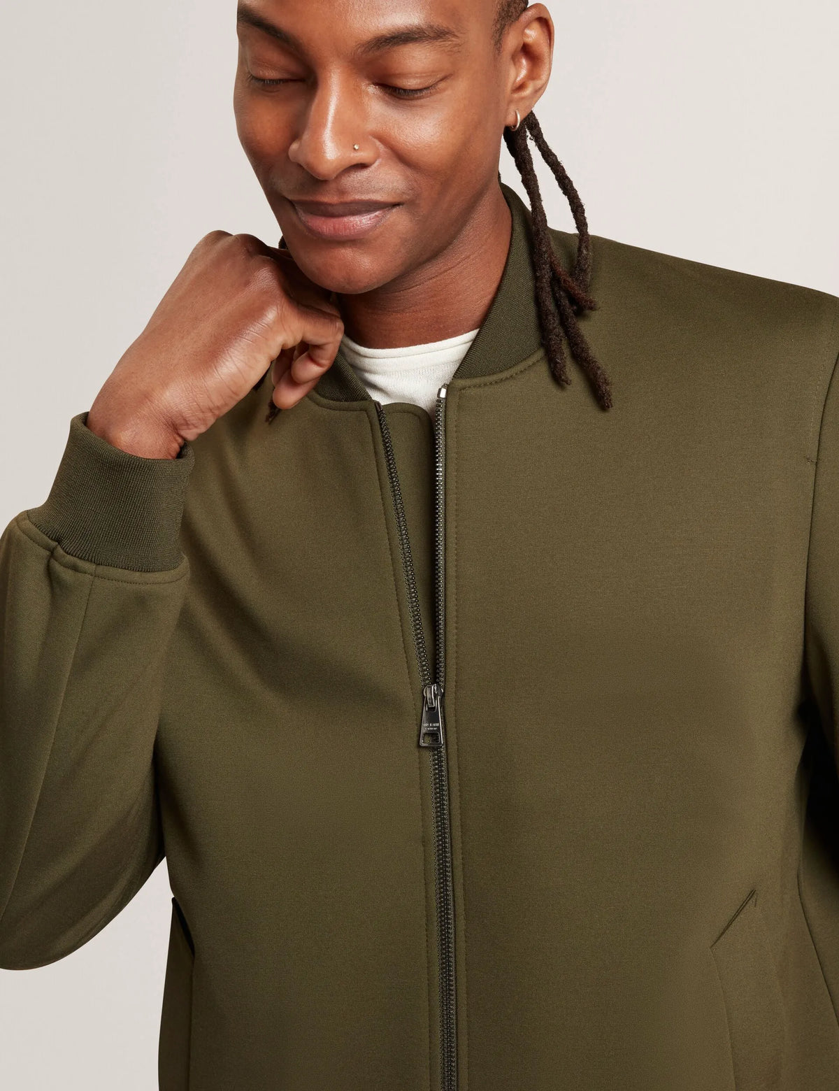 KHAKI