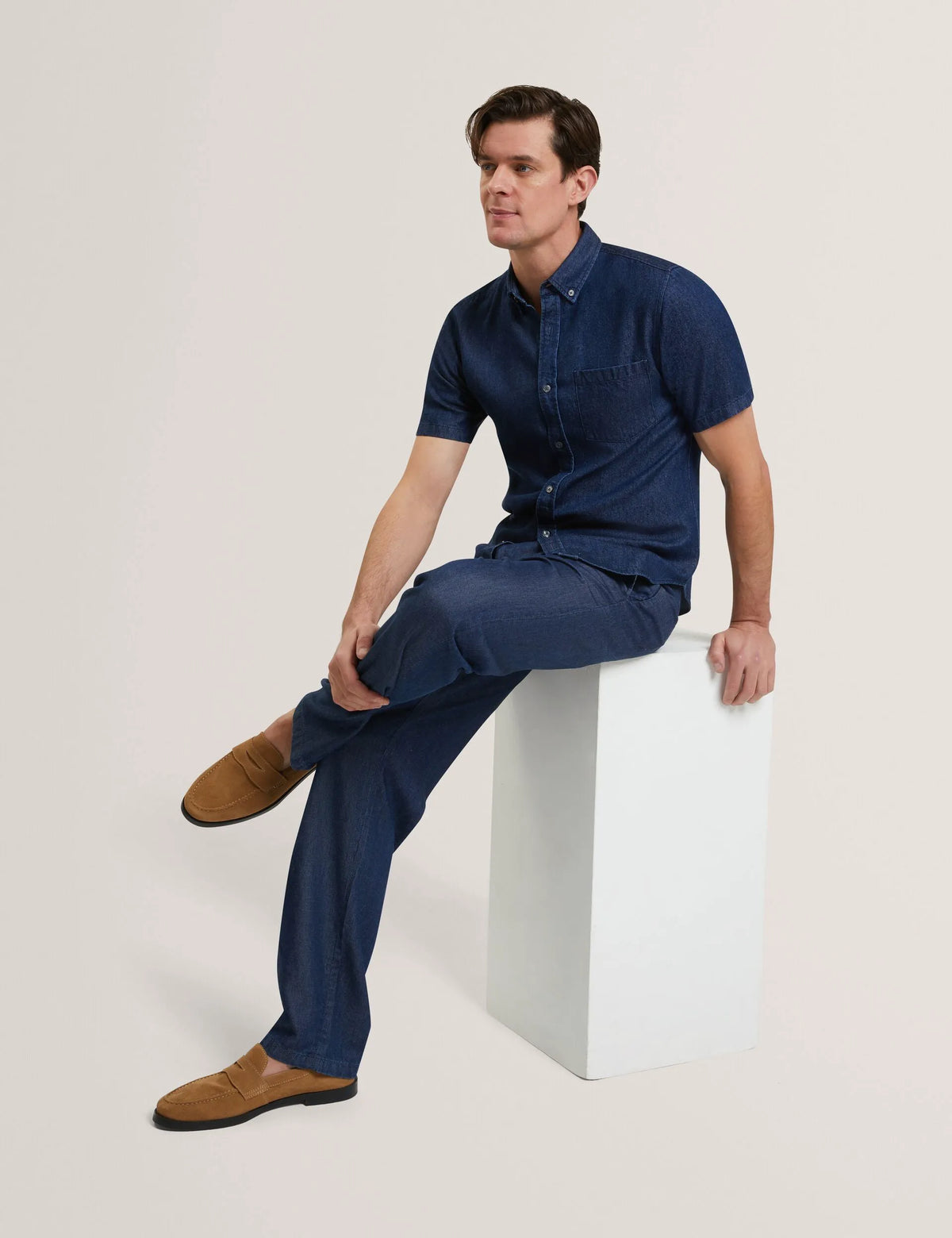 NAVY BLUE