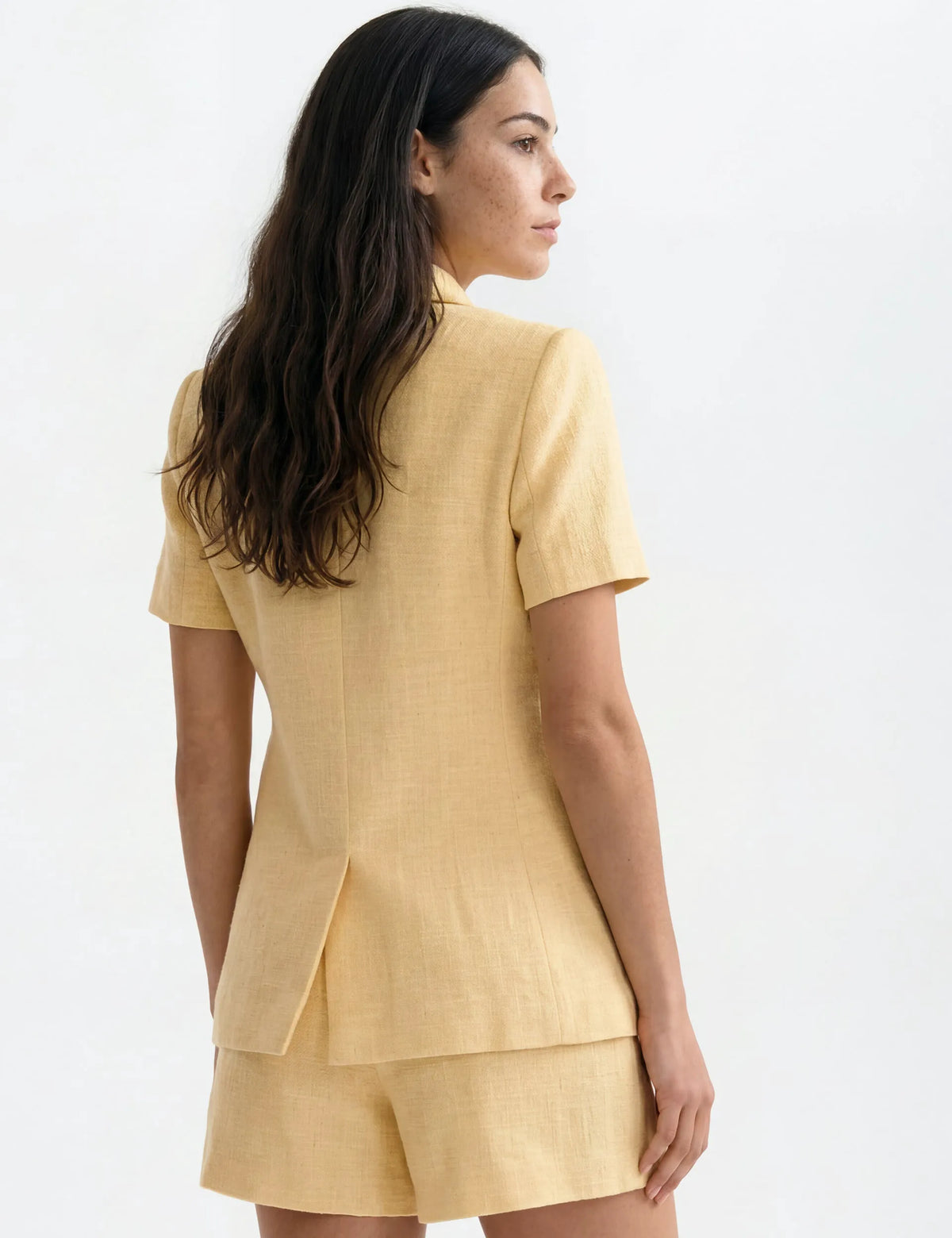 LIGHT YELLOW