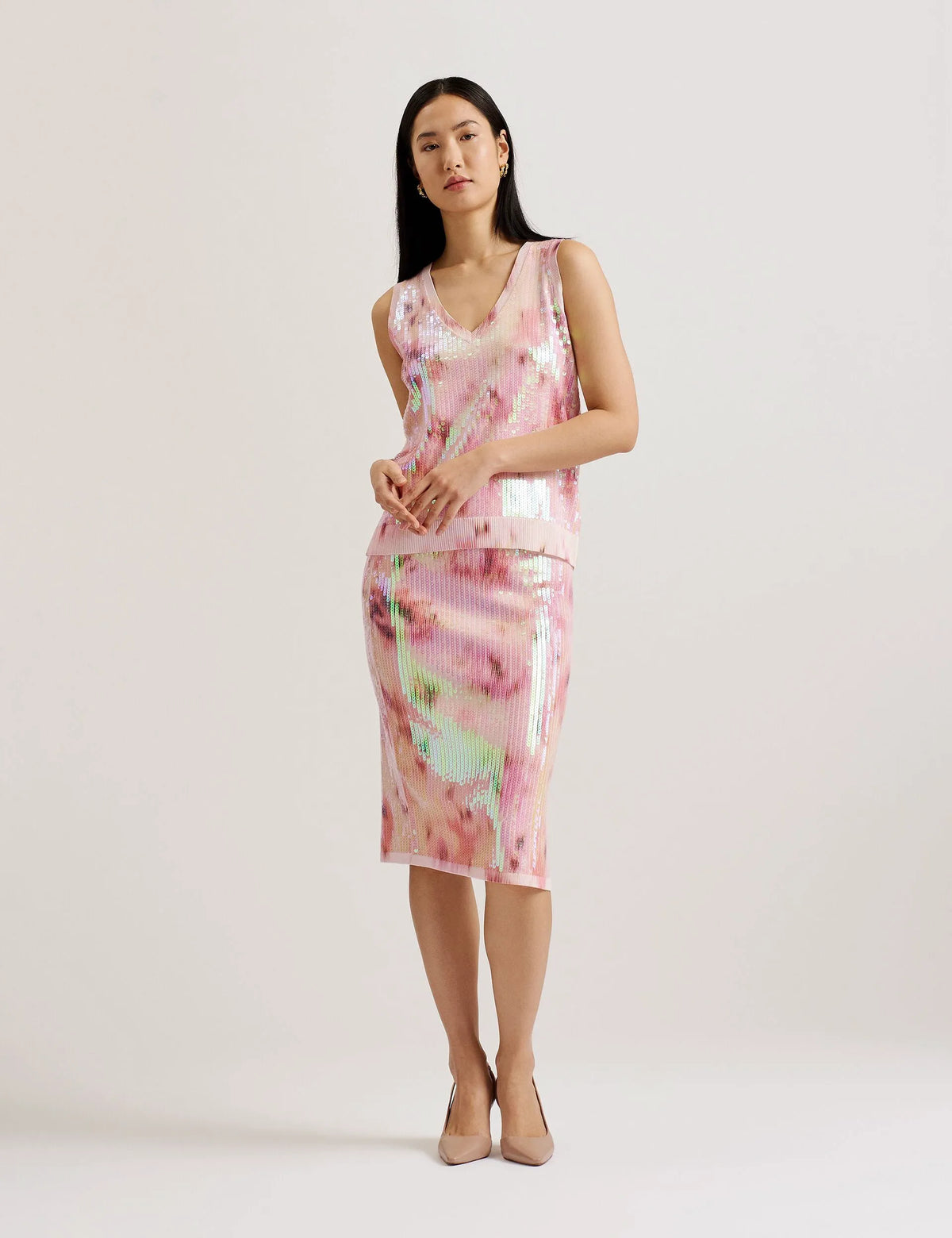 LIGHT PINK