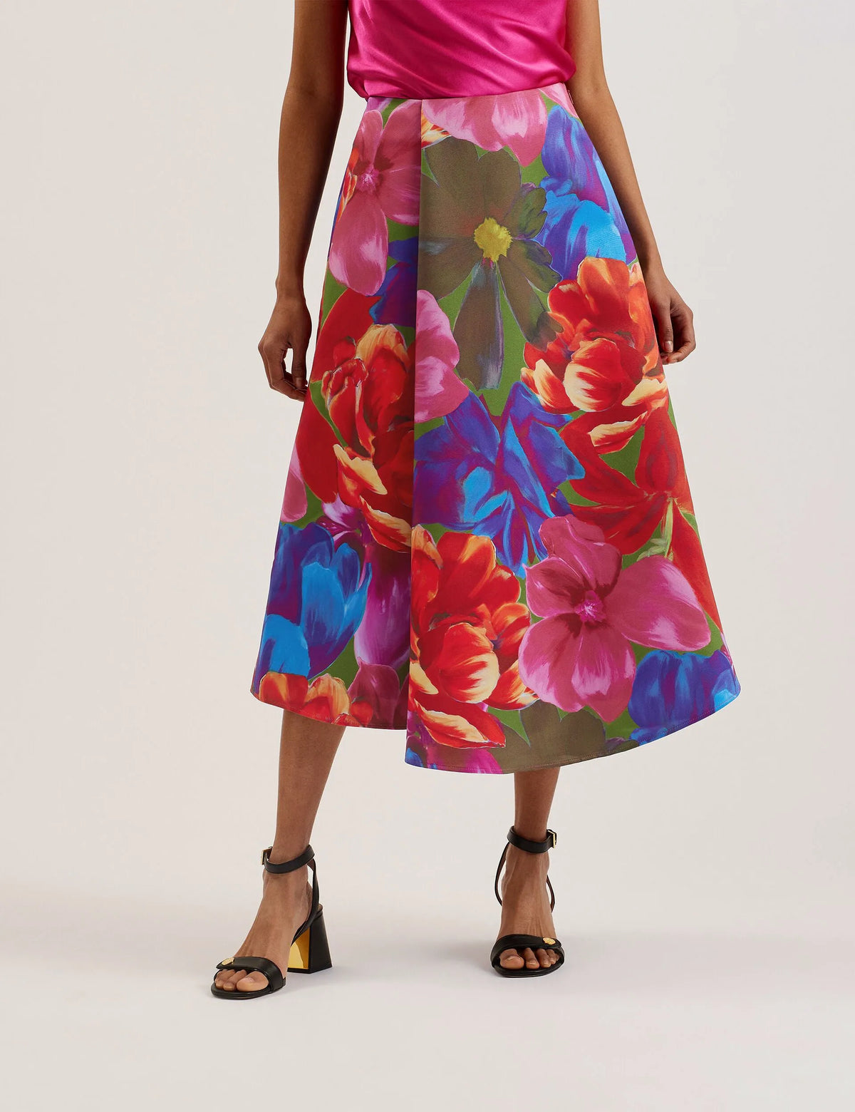 MULTICOLOUR
