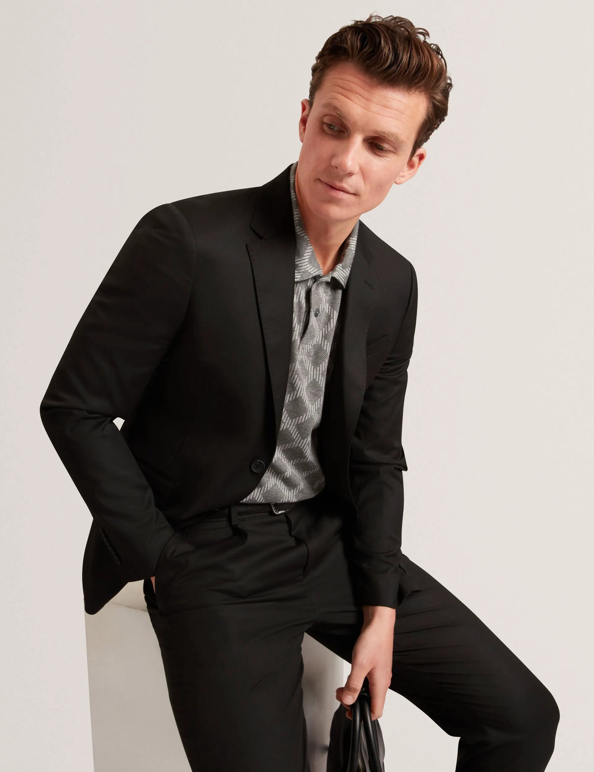 DARK GREY