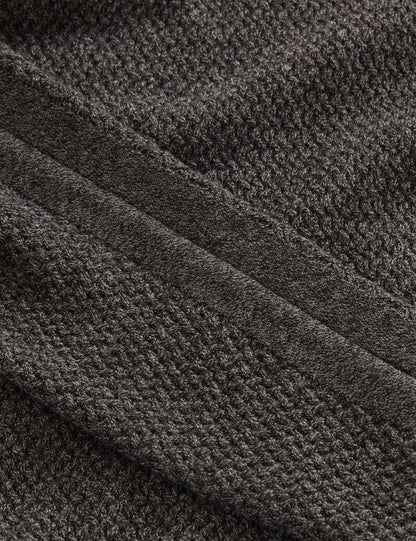 MID GREY