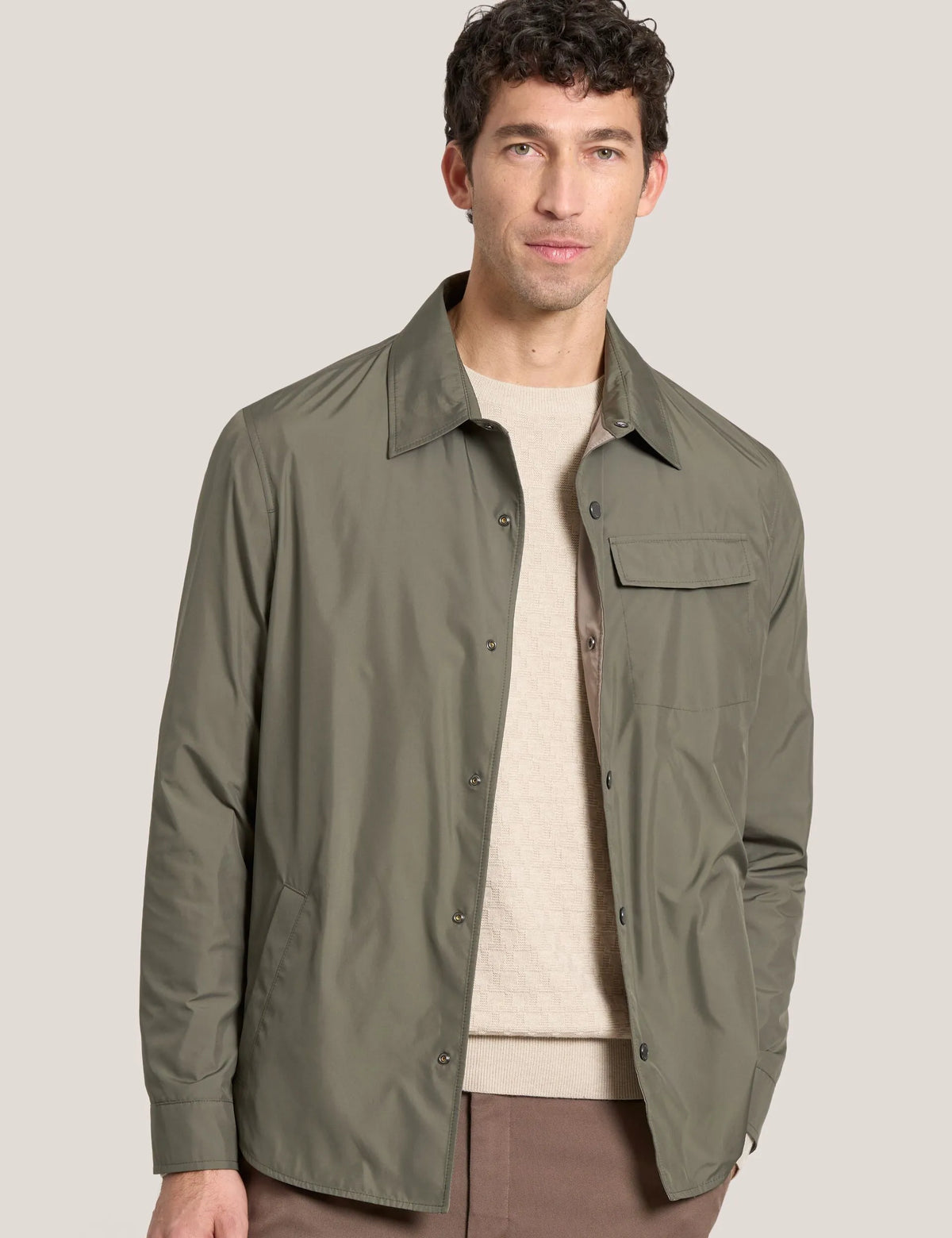 KHAKI