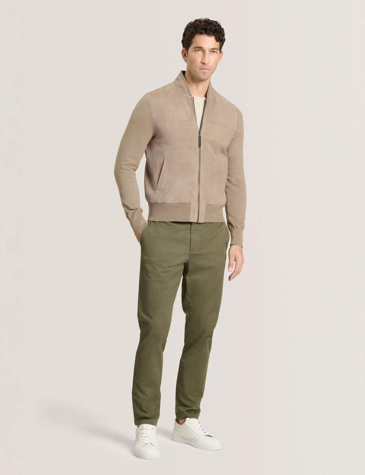 TAUPE