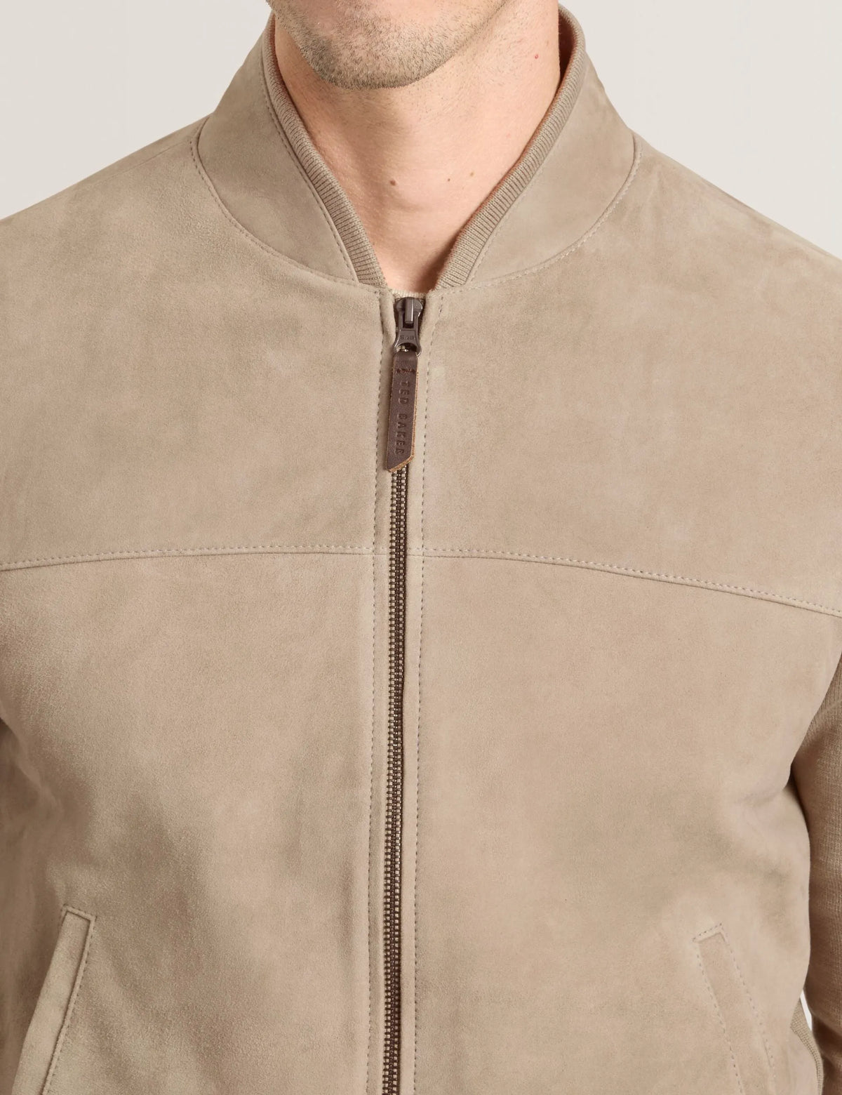 TAUPE