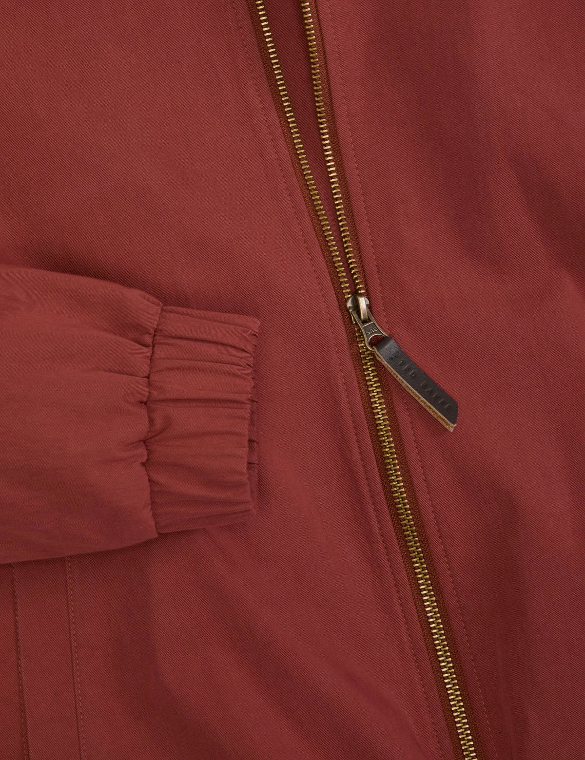 BURNT RED